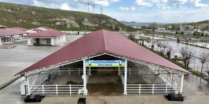 Sivas kurban pazarında hazırlıklar sürüyor