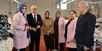 Vali Şimşek işçi bayramında işçileri ziyaret etti