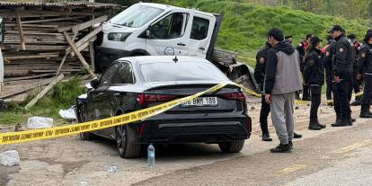 İşçi bayramında 2 belediye işçisi kazada öldü