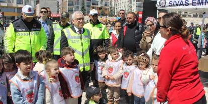 Sivas Valisi Şimşek: Ölümlü kazalar yüzde 33 azaldı