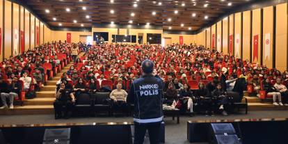SCÜ’de bağımlılıkla mücadele vurgusu