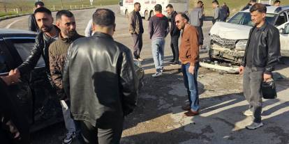 Kangal’da sabah saatlerinde korkutan kaza