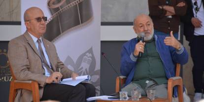 Sivas’ta sinema söyleşisinde Turgut Demirağ konuşuldu
