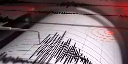 Japonya'da 6.7 büyüklüğünde deprem