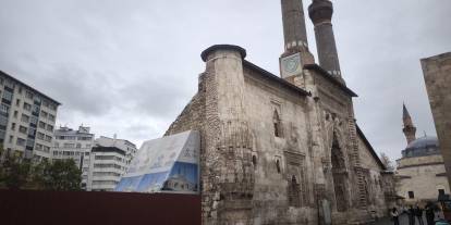 Çifte Minareli Medrese’de restorasyon süreci başlıyor