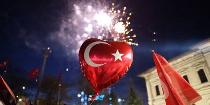 Sivas'ta meşaleli 19 Mayıs yürüyüşü