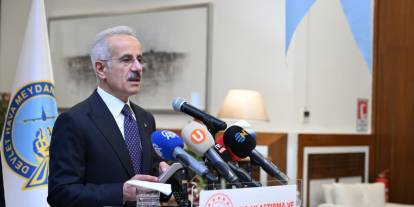 Hava yollarında hedefimiz 270 milyon yolcu