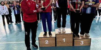 Sivas’ta öğrenciler kıyasıya yarıştı