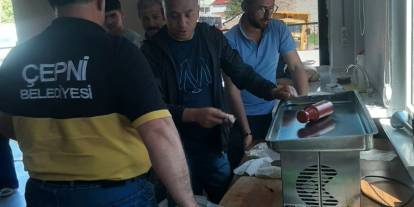 Sivas'ta vatandaşlara ücretsiz kıyma çekim hizmeti