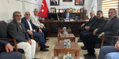 Yıldızeli Belediyesi’nde bayramlaşma programı düzenlendi