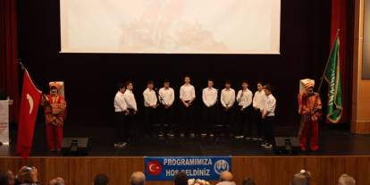Sivas'ta öğrenciler fetih ruhunu sahneye taşıdı