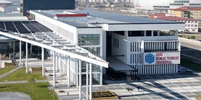 Sivas’ın genç üniversitesi Türkiye’nin zirvesine çıktı