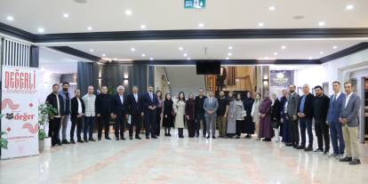 Sivas'ta köy okullarının kahramanlarıyla önemli buluşma