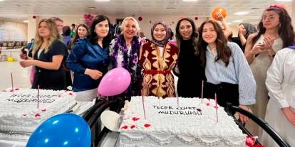 Sivas'ta kız yurdunda mezuniyet coşkusu