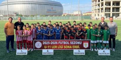 Sivasspor U-11’de şampiyon oldu