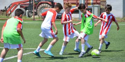 Geleceğin sporcuları Sivasspor çatısı altında yetişecek