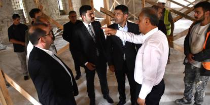 Depremde zarar gören Ulu Cami eski ihtişamına kavuşacak