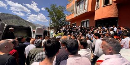 Damat dehşeti: Silahla kayınpederinin evini bastı: 4 ölü