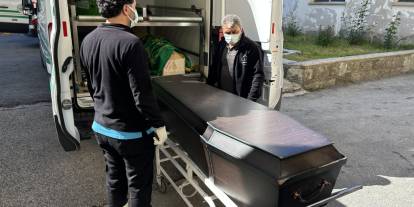 Sivas'ta üç çocuk babası keneden öldü
