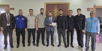 Sivas'ta öğrencilerden Gazze için kermes