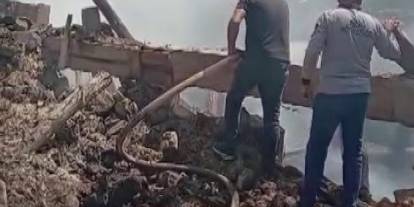 Sivas’ta tüp patladı, ev alevlere teslim oldu