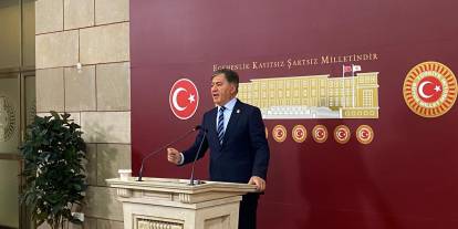 CHP'de olağanüstü kurultay tartışması büyüyor