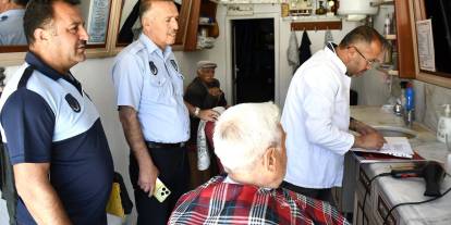 Sivas'ta berber ve kuaförlere yakın takip