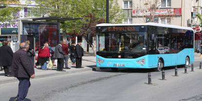 Sivas'ta halk otobüslerine havalı korna tepkisi: Sökülüp ezilmeli