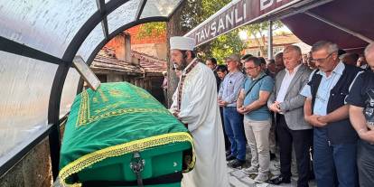 Sivas'ta ölü bulunan genç tekniker gözyaşlarıyla uğurlandı