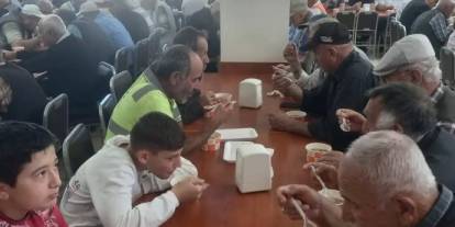 Ulaş'ta Vatandaşlara Aşure İkramı