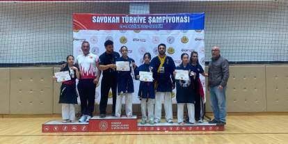 Sivaslı sporcular kürsüyü boş bırakmadı