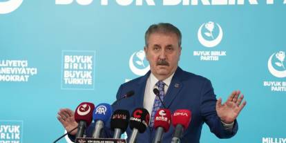 BBP lideri Destici’den stand-up gösterisine sert tepki