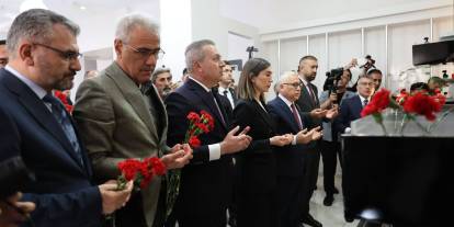 Madımak'ta hayatını kaybedenler 33. yılında dualarla anıldı
