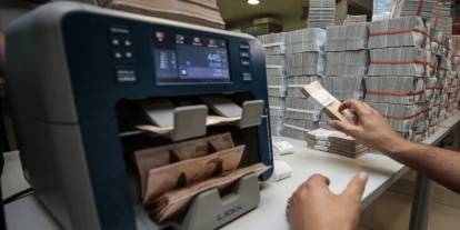Bankacılık sektörünün mevduatı azaldı