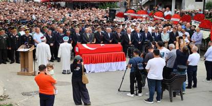 Şehit jandarma son yolculuğuna uğurlandı