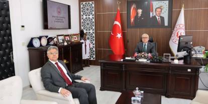 Aile eğitim programına Vali Şimşek'ten destek