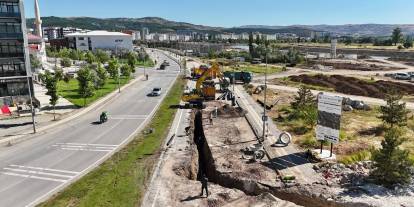 Sivas'ta altyapı mesaisi sürüyor