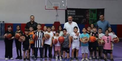 Ufuk Demir’den sporculara moral ziyareti