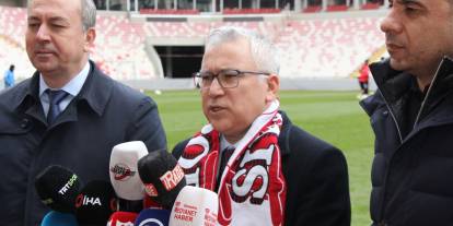 Vali Şimşek'ten Sivasspor taraftarına önemli mesaj