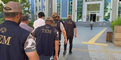 FETÖ operasyonunda 8 gözaltı