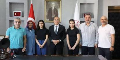 Başarılı sporcudan Müdür Ertem’e ziyaret