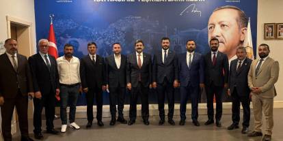 Hakan Aksu, Sivas’tan gelen AK Parti teşkilatını genel merkezde ağırladı