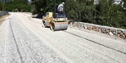 Gürün’de bozuk yol kalmayacak