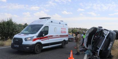 Nişan Yolunda Feci Kaza: 5 Ölü, 3’ü Ağır 11 Yaralı