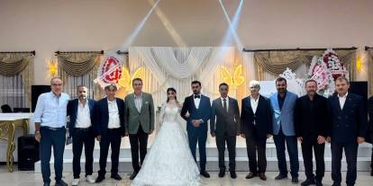 Zara’da esnaf camiası düğünde buluştu