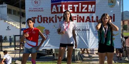 Sivaslı genç atlet piste damga vurdu