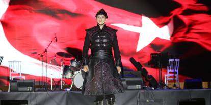 Sivas’ta "Selçuklu’dan Cumhuriyet’e Milli İrade" kıyafetleri sergilendi