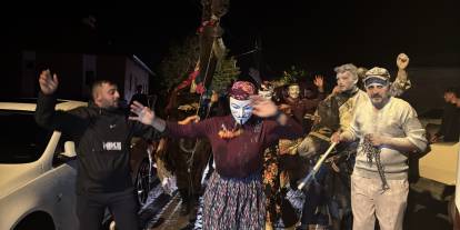 Sivas’ta yıllardır süren ilginç düğün adeti