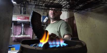 Boynuzdan sanat eserine: Kemik tarak ustalığı