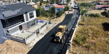 Sivas Belediyesi mahallelerde çalışmalarını sürdürüyor